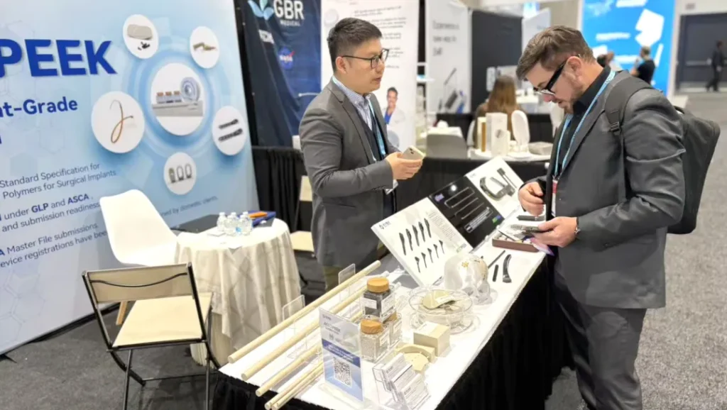 [AAOS 2025] Junhua Shines at the American Academy of Orthopaedic Surgeons Annual Meeting